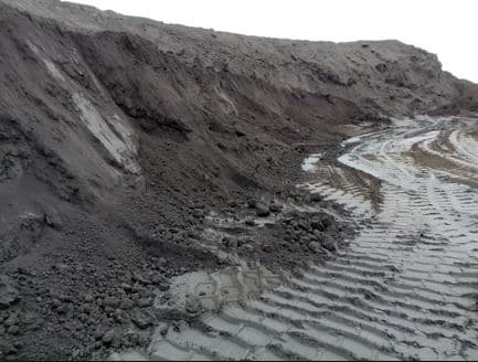 خاکستر بادی