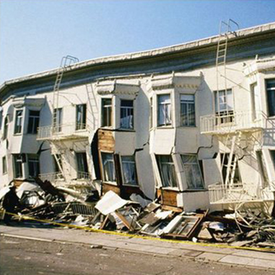 در زمین‌لرزه یکسان، آوار ناشی از اسکلت‌های بتنی بیشتر است.